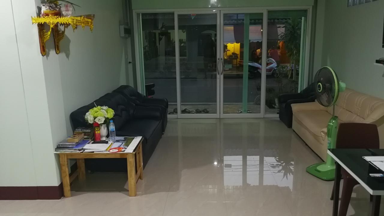 Y&N House Hotel Прачуап Кири Кан Екстериор снимка