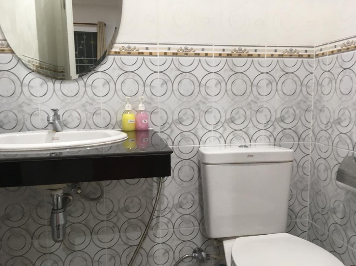 Y&N House Hotel Прачуап Кири Кан Екстериор снимка